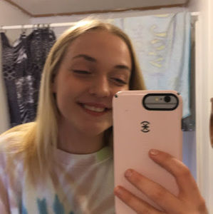 Meet your Posher, Haley